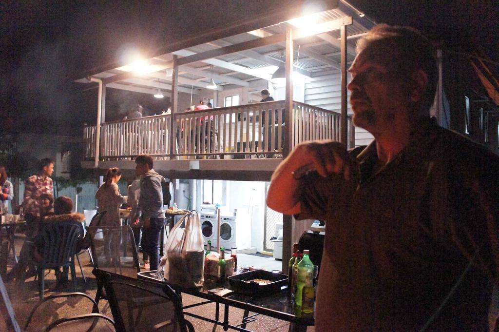 Gonow Family Backpackers Hostel Brisbane Exterior photo